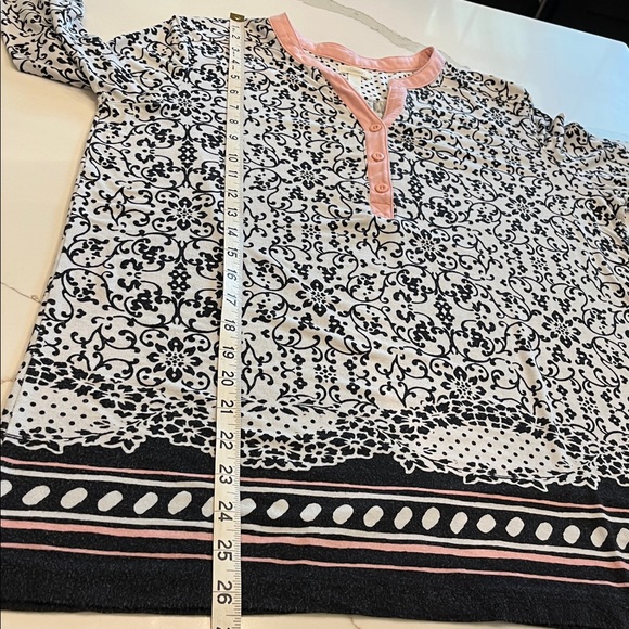 Soma pajamas, 4 pieces. 1!Long sleeve & 1 sleeveless. Pants, pockets & elastic - Picture 5 of 15